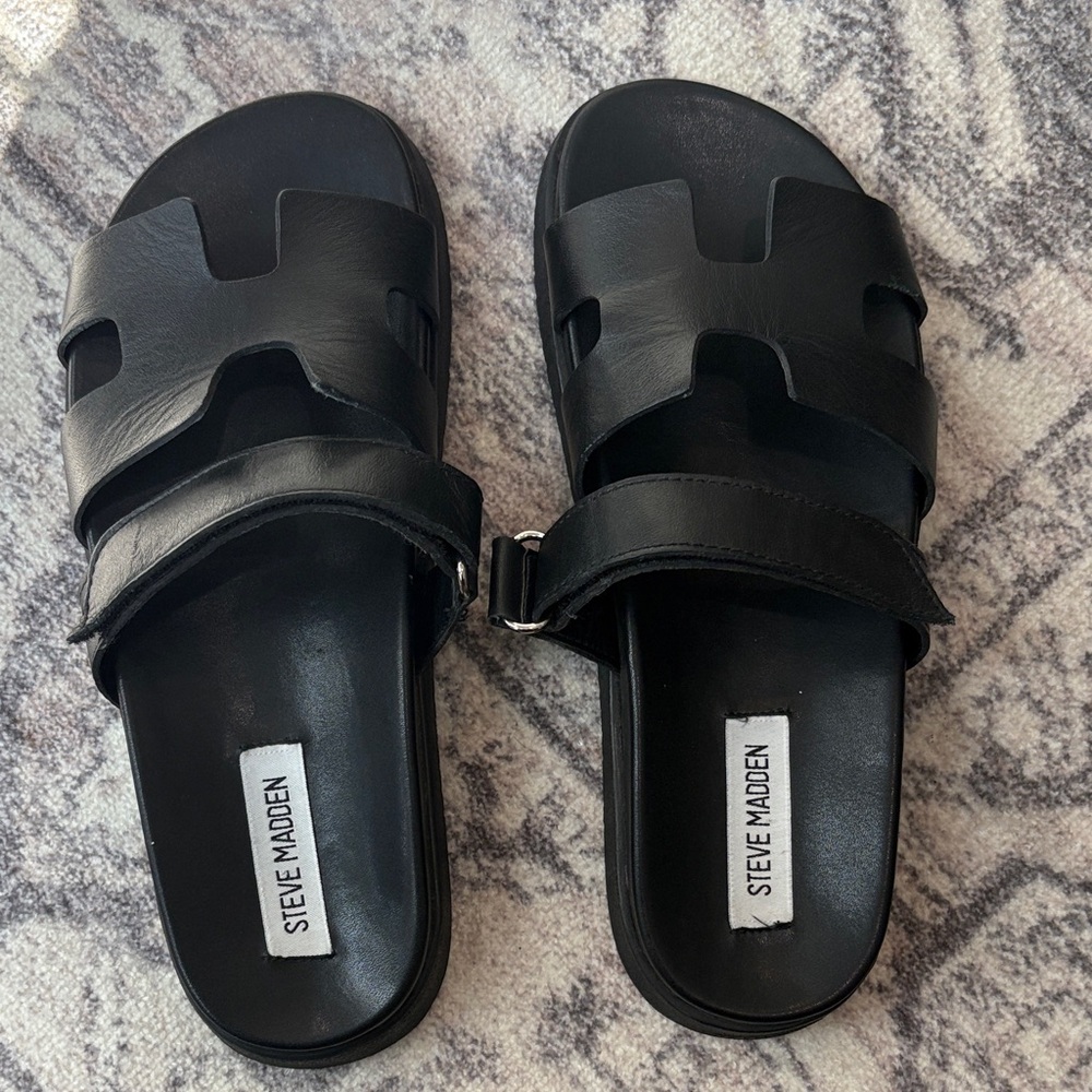 Steve Madden Black Leather Slide Sandals with Buckle Strap